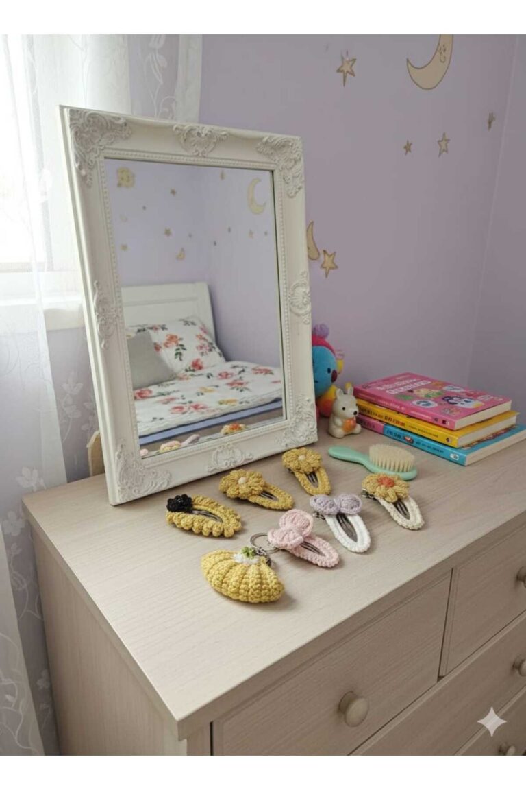 Kız Çocuk Bebek Örgü Tasarım Kurdele Çiçek Figürlü Hediye Toka Seti