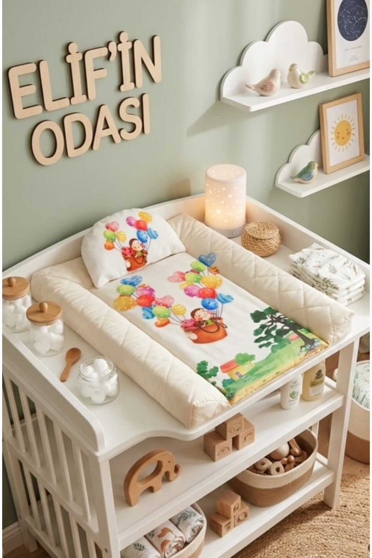 Kız Bebek Yastıklı Pratik Alt Değiştirme Matı Minderi Alt Değiştirme Pedi Bakım Örtüsü