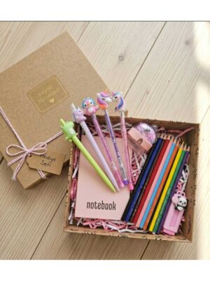 Pembe Unicorn ve Arkadaşları Boyama Kalemli Doğum Günü Hediye Kırtasiye Seti
